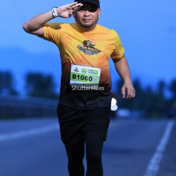 Runner Photo 2044341