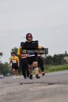 Runner Photo 2044385