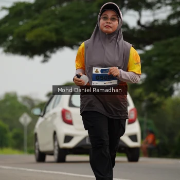Runner Photo 2044485