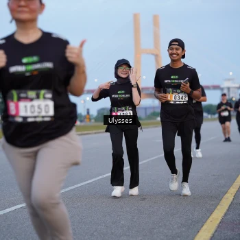 Runner Photo 2044494