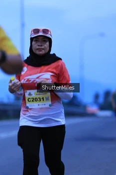 Runner Photo 2044546