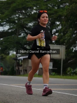 Runner Photo 2044595