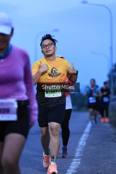 Runner Photo 2044596