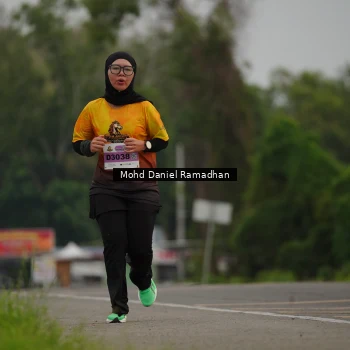 Runner Photo 2044650