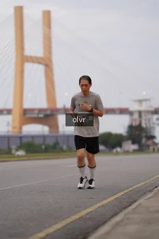 Runner Photo 2044838