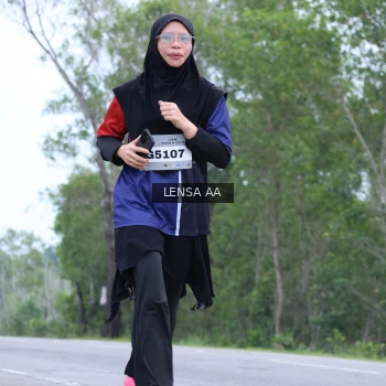 Runner Photo 2044840