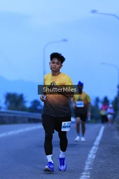 Runner Photo 2044844