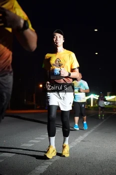 Runner Photo 2044851
