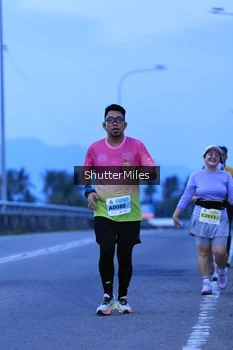 Runner Photo 2044871