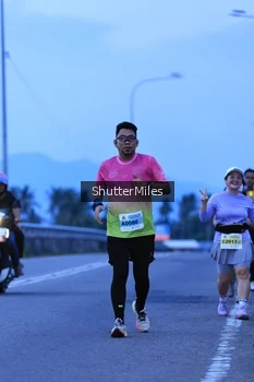 Runner Photo 2044949