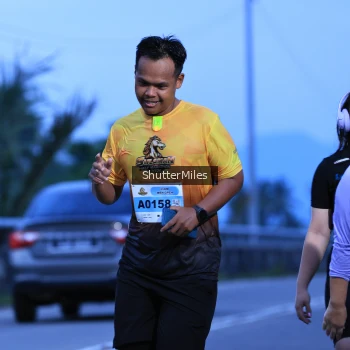 Runner Photo 2044983
