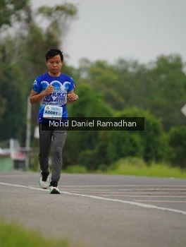 Runner Photo 2044988