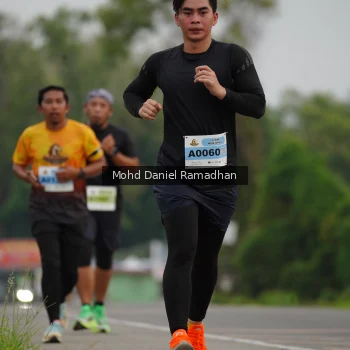 Runner Photo 2045003