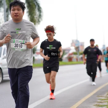Runner Photo 2045062