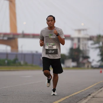Runner Photo 2045072