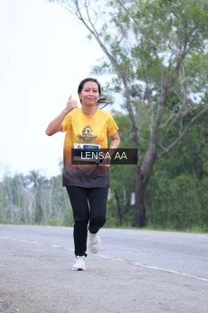 Runner Photo 2045103
