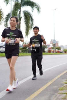 Runner Photo 2045147