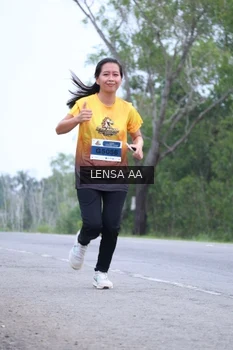 Runner Photo 2045163