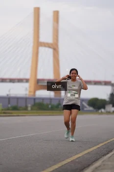 Runner Photo 2045202