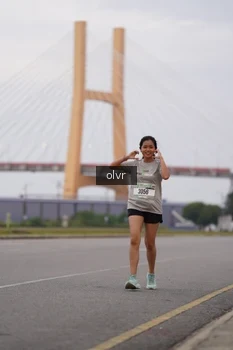 Runner Photo 2045210