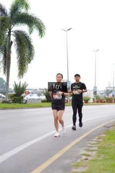 Runner Photo 2045233