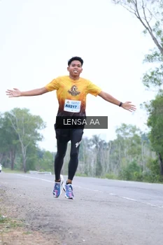 Runner Photo 2045280