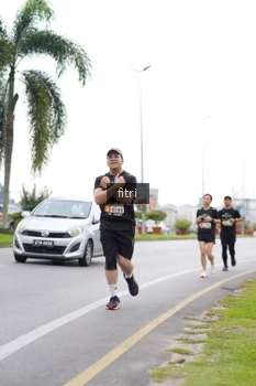 Runner Photo 2045300
