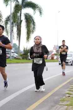 Runner Photo 2045325