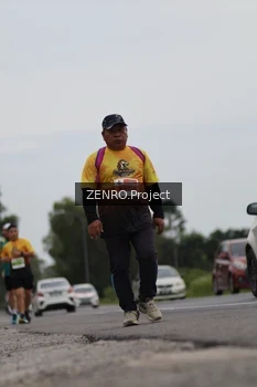 Runner Photo 2045416