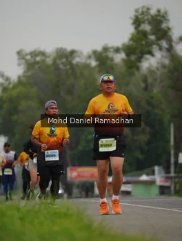 Runner Photo 2045431