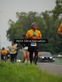 Runner Photo 2045456