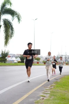 Runner Photo 2045577