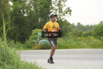 Runner Photo 2045594