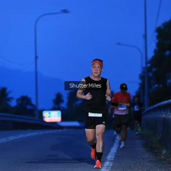 Runner Photo 2045640