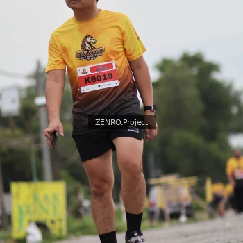 Runner Photo 2045643