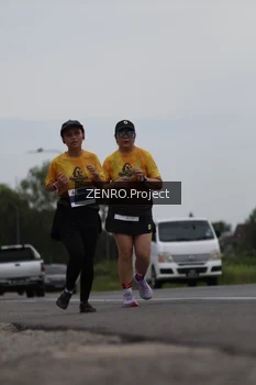 Runner Photo 2045729