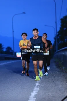 Runner Photo 2045757