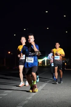 Runner Photo 2045798