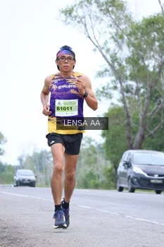 Runner Photo 2045804