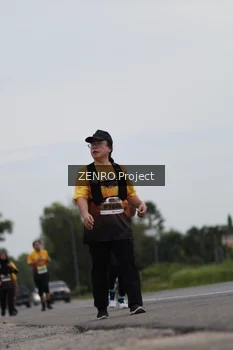 Runner Photo 2045845