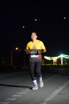 Runner Photo 2045868