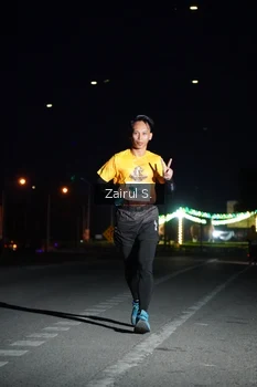 Runner Photo 2045875