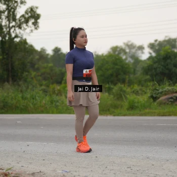 Runner Photo 2045896