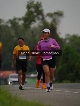 Runner Photo 2045927