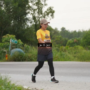 Runner Photo 2045953