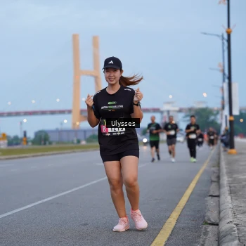 Runner Photo 2045984