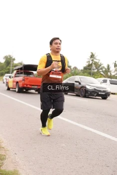 Runner Photo 2046024
