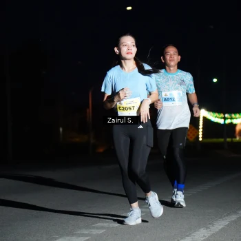 Runner Photo 2046034