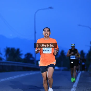 Runner Photo 2046045