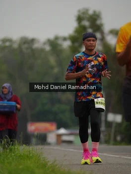 Runner Photo 2046076